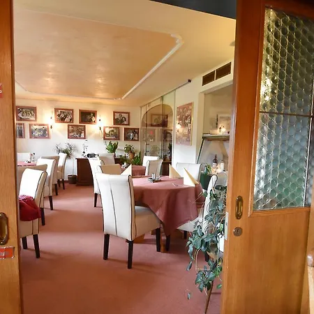 Restaurant Stigenwirth 호텔