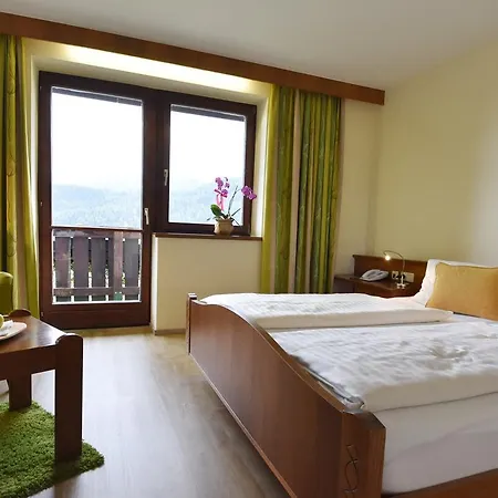 فندق Restaurant Stigenwirth 4*